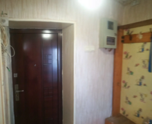 Продаётся 3-комн. квартира, 42.8 м²