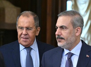 Лавров обсудил с турецким коллегой ситуацию в Сирии